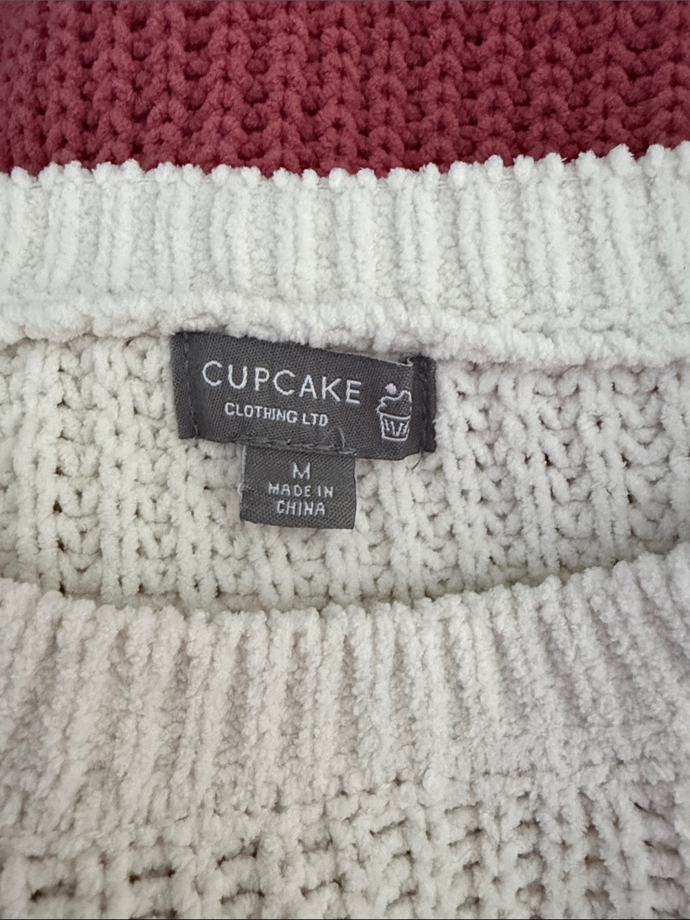 Cupcake Clothing Women's Crewneck Knit Sweater size M medium